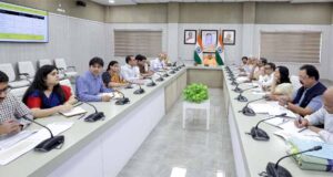 मुख्यमंत्री योगी आदित्यनाथ ने गुरुवार को इन्वेस्ट यूपी से जुड़े महत्वपूर्ण विषयों की समीक्षा की