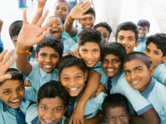 सरकारी स्कूलों की बढ़ी फीस से माता-पिता परेशान, शिक्षा खर्च में होगा इजाफा