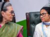 TMC-Congress विलय की चर्चा पर बड़ा खुलासा, जानिए क्यों ममता बनर्जी के लिए आसान नहीं है यह फैसला
