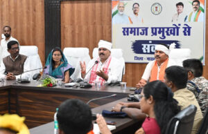 नक्सल मुक्त बस्तर के नव निर्माण में समाज की होगी अहम भूमिका, उपमुख्यमंत्री विजय शर्मा का आह्वान