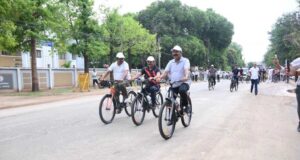 सायकिलिंग हमें फिट और ऊर्जावान बनाए रखता है – अरुण साव