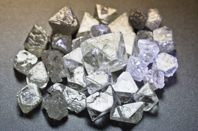 DiamondA_27_1.jpg