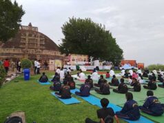 मध्यप्रदेश पर्यटन बोर्ड के अधिकारियों ने कुशाभाऊ ठाकरे अंतर्राष्ट्रीय कन्वेंशन सेंटर में किया योगाभ्यास