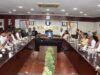 राज्यपाल रमेन डेका से आज रोटरी क्लब ग्रेटर रायपुर के सदस्यों ने लोक भवन में सौजन्य मुलाकात एवं चर्चा की। राज्यपाल ने उन्हें समाज हित से जुडे़ विभिन्न विषयों पर मार्गदर्शन दिया।