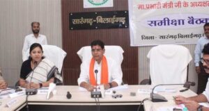 मंत्री वर्मा ने की विकास कार्यों की समीक्षा