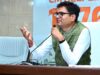 कॉलोनियों से जुड़ी समस्याओं, नागरिक सुविधाओं एवं आवासीय परियोजनाओं के मुद्दों पर हुई विस्तृत चर्चा