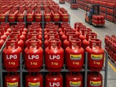 आज से बदल गए LPG के नियम! कच्चे तेल की कीमत घटते ही सरकार का बड़ा ऐलान, जानिए क्या बदला