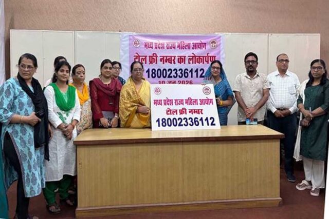mahila_01-4.jpg