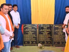 28 लाख रुपये की विकास परियोजनाएं जनता को समर्पित, आमाकोनी पहुंचे मंत्री टंकराम वर्मा