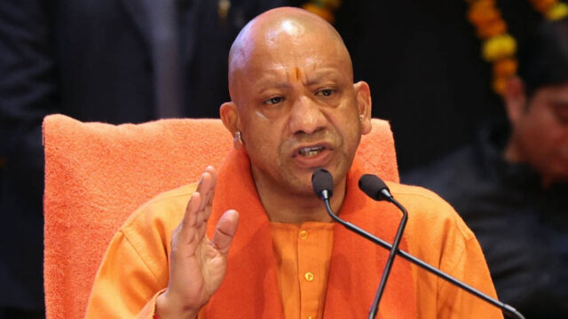 yogi_133_4.jpg