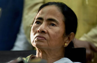 TMC पर बड़ी कार्रवाई, पार्टी के 3 बैंक खाते फ्रीज, जेट और हेलीकॉप्टर खरीद केस में बढ़ी मुश्किलें