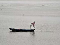 गंगा में डेढ़ मीटर बढ़ा पानी, कौशांबी के घाटों पर बढ़ा बाढ़ का खतरा
