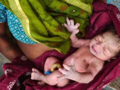चलती बस बनी डिलीवरी रूम, सफर के बीच महिला ने दिया बच्चे को जन्म