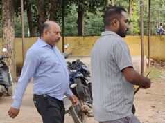 नामांतरण के लिए मांगी रिश्वत, कोंडागांव में तहसीलदार के रीडर को ACB ने रंगे हाथों दबोचा