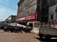 रायपुर के पंडरी मार्केट में प्रशासन की बड़ी कार्रवाई, पुरानी होलसेल दुकान से हटा अतिक्रमण