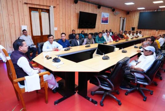 मीडिया प्रतिनिधियों को मिला हरिद्वार कुंभ का आमंत्रण