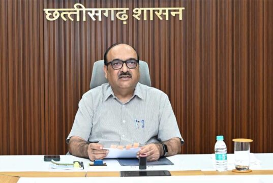 पात्र आवासहीन परिवारों को पक्का घर मिले यह सुनिश्चित हो