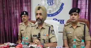 रीवा पुलिस ने लगभग 10 करोड़रूपए की 3.087 किलोग्राम एमडी ड्रग्स के साथ दो आरोपियों को किया गिरफ्तार
