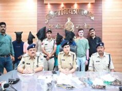 लूट का सोना-चांदी, कार सहित लगभग 16 लाख 50 हजार रूपये से अधिक की संपत्ति जब्त 5 आरोपी गिरफ्तार