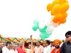 ताल रिंग रोड के किनारे सीएम योगी आदित्यनाथ ने किया पौधरोपण