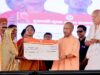 जनता दर्शन में सीएम योगी आदित्यनाथ ने सुनीं 200 लोगों की समस्याएं