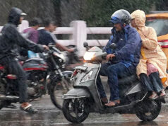 Weather Alert: यूपी सहित 8 राज्यों में भारी बारिश और तेज हवा का खतरा, IMD ने जारी किया अलर्ट