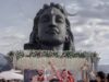 पलक पुरसवानी का ससुराल में ग्रैंड गृह प्रवेश, पति संग दिखा प्यार