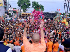 मेरठ में आज शिवभक्तों पर पुष्पवर्षा करेंगे CM योगी, कांवड़ यात्रा में दिखेगा भव्य नजारा