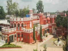खैरागढ़ में सहेजी गई 230 साल पुरानी लिथोग्राफी, जर्मनी से आए पत्थरों पर छात्रों को मिल रही ट्रेनिंग