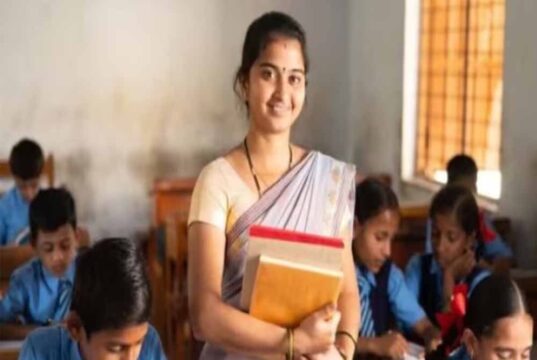 छत्तीसगढ़ में 700 शिक्षकों का ट्रांसफर, शिक्षा विभाग में बड़े पैमाने पर तबादले