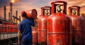 नए LPG कनेक्शन पर बड़ा अपडेट! जानें कब से शुरू होगी बुकिंग और सरकार ने क्या कहा