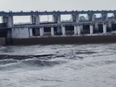 गंडक-राप्ती समेत कई नदियां उफान पर, यूपी के जिलों में बढ़ा बाढ़ का खतरा