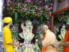 मुख्यमंत्री के रूप में 20वीं बार श्रीकृष्ण जन्मभूमि पहुंचे योगी आदित्यनाथ, श्रद्धालुओं पर बरसाए फूल