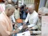 गांधी जयंती पर खादी को बढ़ावा, CM योगी ने किया 25% छूट का ऐलान; 30 जनवरी 2027 तक मिलेगा लाभ