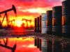 Crude Oil Price Alert: भारत पर मंडरा रहा तेल महंगाई का खतरा, SBI की रिपोर्ट में अगले 10 दिनों को लेकर आगाह