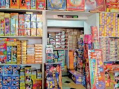 हलालपुरा पटाखा मार्केट की 15 दुकानों पर प्रशासन सख्त, 13 शर्तों का पालन जरूरी