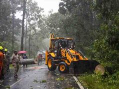Cyclone Arnab: गंजम जिले में बाढ़ से बिगड़े हालात, 300 गांव प्रभावित; खराब मौसम बना बचाव अभियान में बाधा