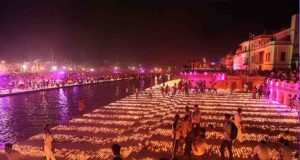 अयोध्या दीपोत्सव की तैयारियां तेज, सीएम योगी के निर्देश पर भव्य आयोजन की रूपरेखा पर चर्चा