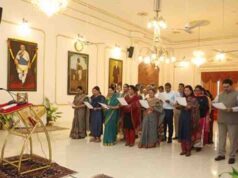 लोकभवन में सरदार पटेल को किया नमन, राज्यपाल पटेल ने अधिकारियों-कर्मचारियों को दिलाई राष्ट्रीय एकता की शपथ