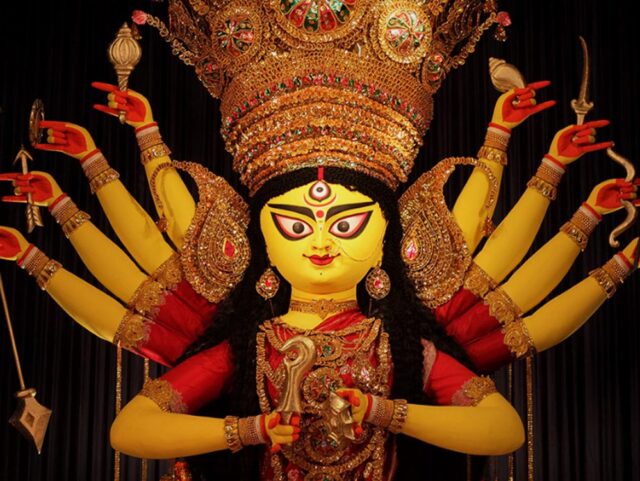 navrati_3-4.jpg